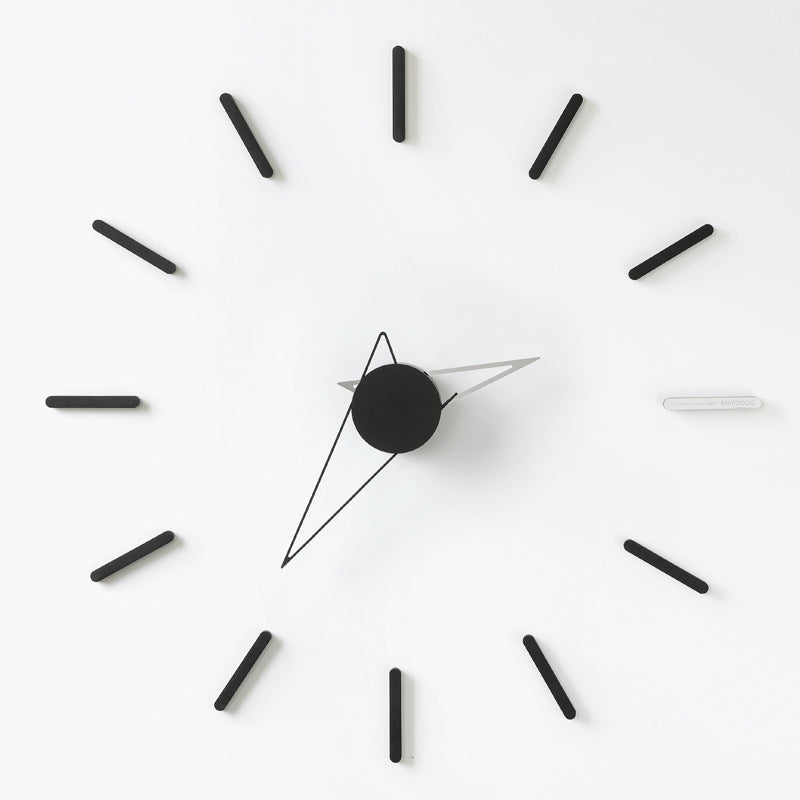Modern Style Wall Clock