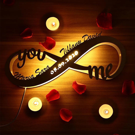 Wooden Infinite Lovers Customizable Lamp